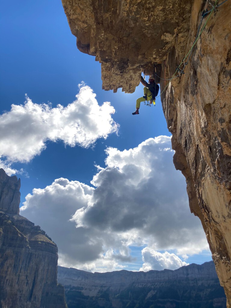 Curso de Escalada ETEVA 2026: una nueva edición para quienes quieren llegar más alto.