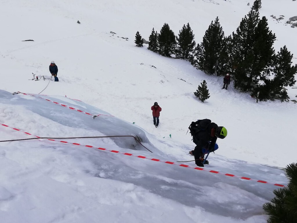 Curso de Alta Montaña: convierte tu pasión en una profesión con ETEVA